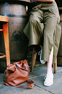Brown Leather 2-way Handbag thumbnail