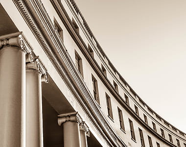 architectural photography of white house thumbnail