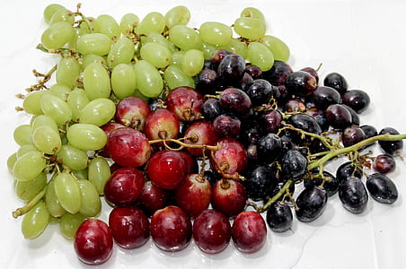 red, purple, and green grapes thumbnail