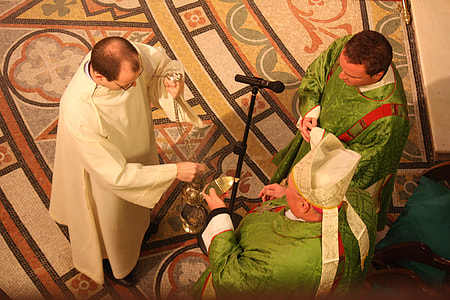 Catholic Liturgy, Incensing At The Mass thumbnail