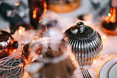Christmas table decorations thumbnail