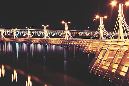 Lights of pier thumbnail