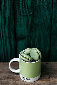 Colorful Macaroons in Pantone Mug thumbnail