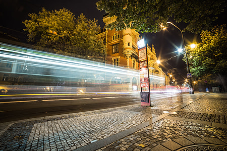 Light Night Traffic in the City thumbnail