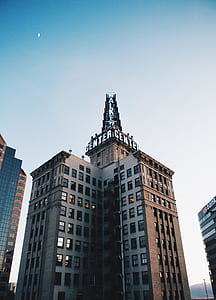 photo of a center concrete building thumbnail