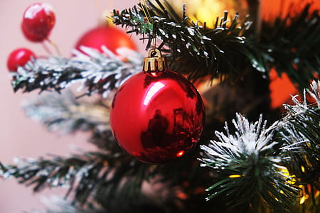 selective focus photography of red bauble thumbnail