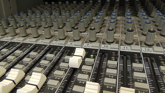 gray and black audio mixer close-up photo thumbnail