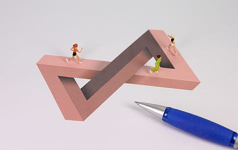 three females running illustration thumbnail