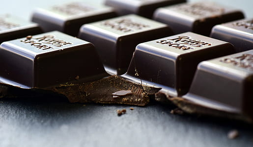 black chocolates thumbnail