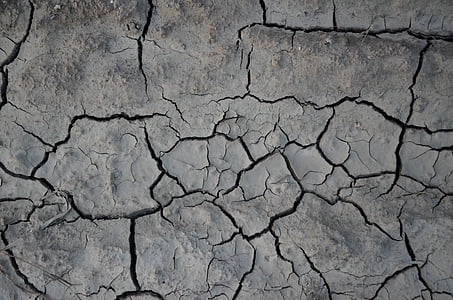 gray cracked clay photography thumbnail