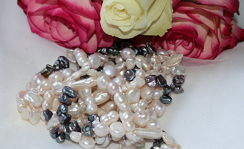 white and black gemstones thumbnail