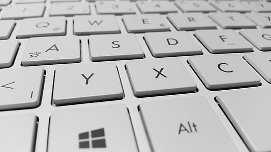 White Coumputer Keyboard thumbnail