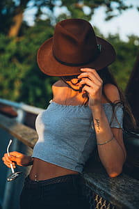 Woman In Summer Fashion Photo thumbnail