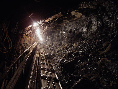 cave photography thumbnail