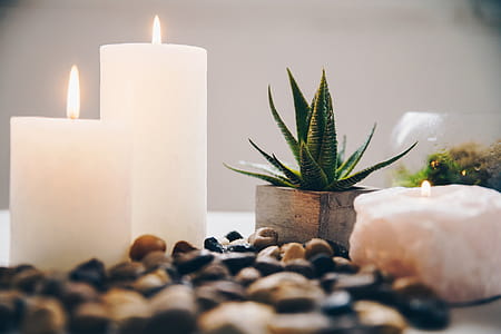 Candles And Bathroom Decor Photo thumbnail