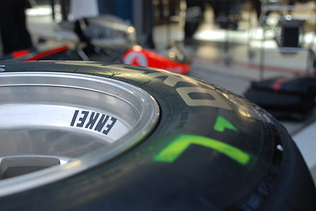 close-up photography of gray vehicle wheel with tire thumbnail