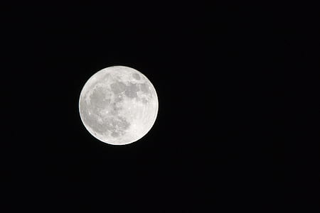 moon during night time thumbnail