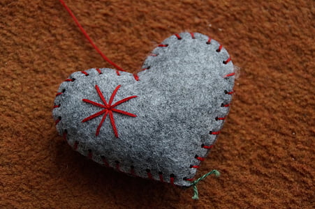 gray heart hanging decor thumbnail