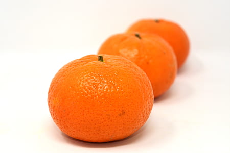 row of three citrus fruit thumbnail