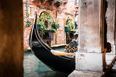 Venice Gondola, Italy thumbnail