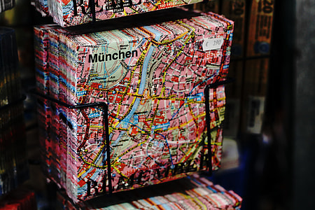 Muchen pack on black wrought iron rack thumbnail