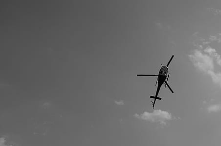grayscale of helicopter thumbnail
