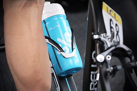 blue and white sports bottle thumbnail