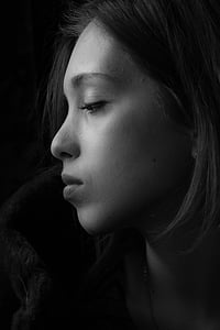 grayscale photo of woman's face thumbnail