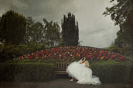 woman sitting on bench thumbnail