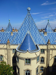 Blue Sky, Zsolnay Roof thumbnail