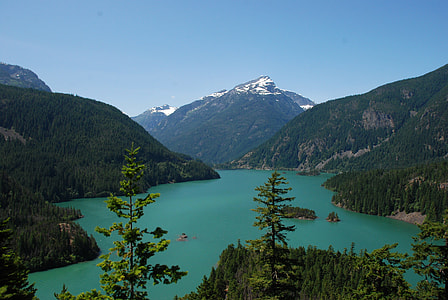 Lake and Mountains landscape in Washington thumbnail
