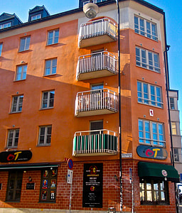 Old Apartment Building in New York City thumbnail