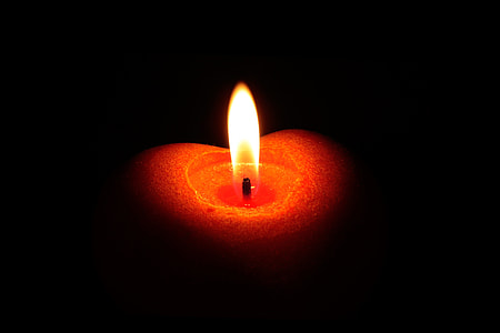 red tealight candle thumbnail