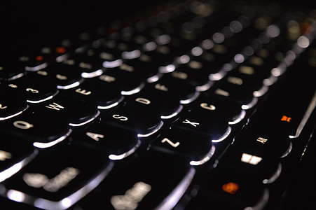 black computer keyboard thumbnail