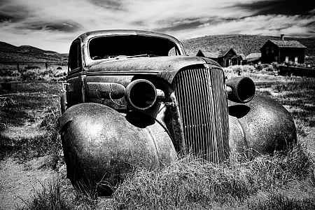 grayscale photo of abandoned car thumbnail