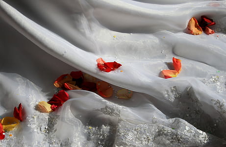 white textile thumbnail