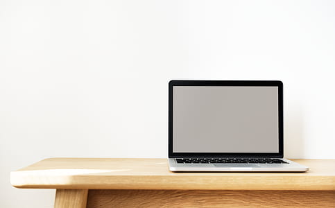 MacBook turned off thumbnail