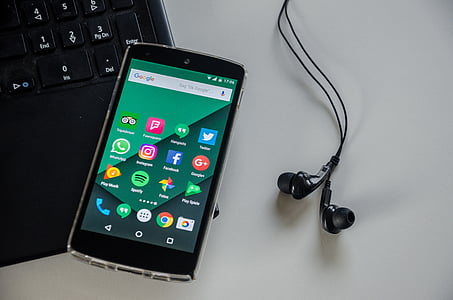 black and gray Android smartphone thumbnail