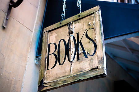 Books hanging sign thumbnail