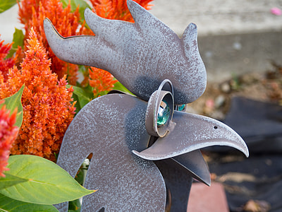 gray steel rooster head decor thumbnail