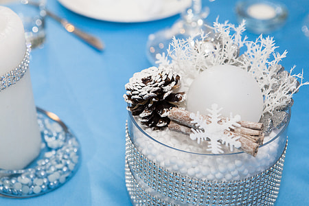 white snowflake decors thumbnail