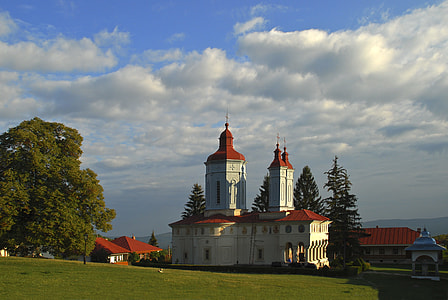 Ciolanu Monastery, Religion thumbnail