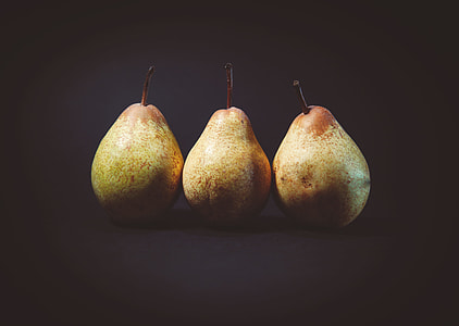 photography of three pear fruits thumbnail
