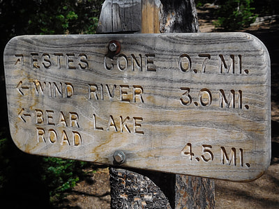 Hiking, Rocky Mountain National Park thumbnail