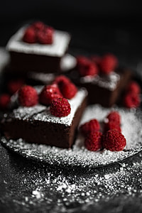 GLUTEN-FREE, RED BEAN BROWNIE WITH PEANUT BUTTER thumbnail
