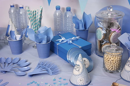 disposable plastic spoon, fork, and cups party set thumbnail