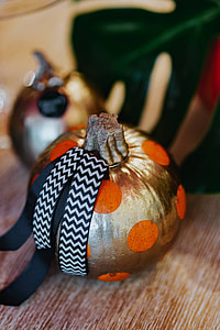 Golden ornamental pumpkins decorations thumbnail