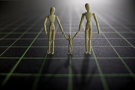 family manekin dolls thumbnail