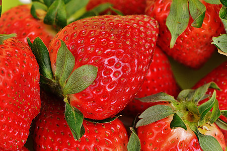 strawberry lot thumbnail