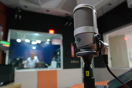 photo of gray condenser microphone thumbnail